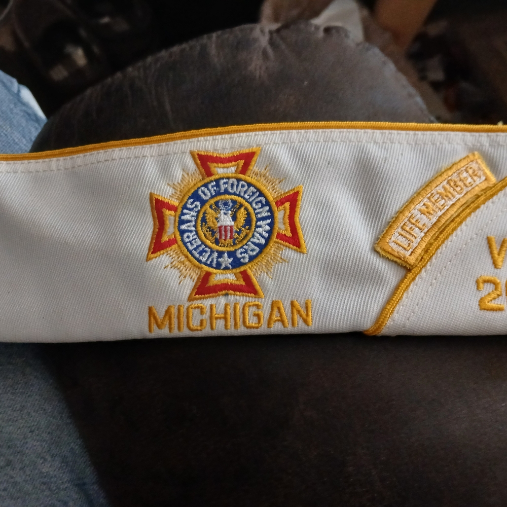 Veterans of Foreign Wars White and Gold Sash